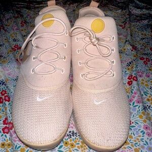 Nike Air Presto Fly oatmeal women sneakers